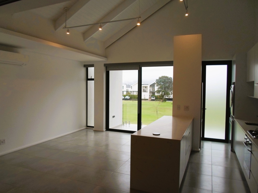 To Let 1 Bedroom Property for Rent in Val De Vie Estate Western Cape